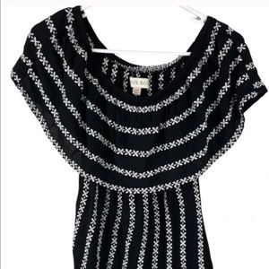 Knox Rose womens XS off the shoulder boho top black and white